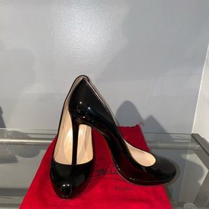 Chaussures Louboutin comme neuve